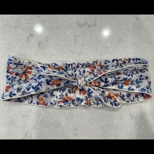 Aerie headband/accessory